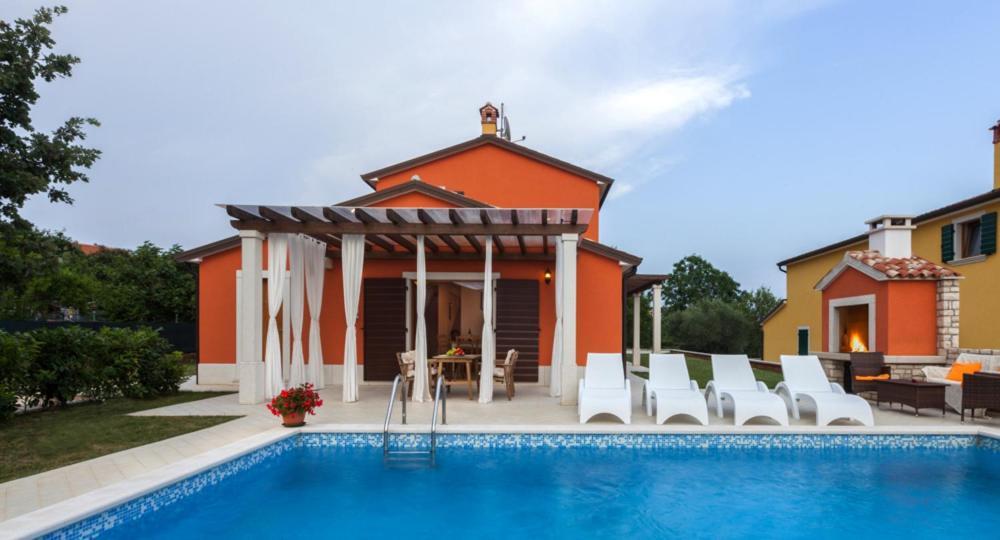 Villas Vilanija Ουμάγκ Εξωτερικό φωτογραφία
