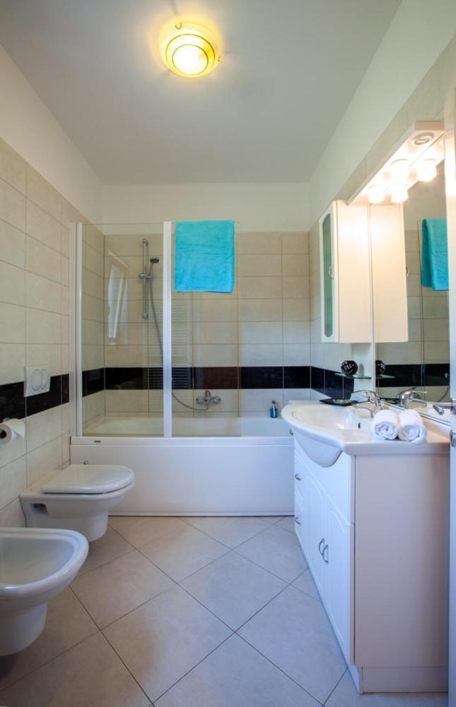Villas Vilanija Ουμάγκ Εξωτερικό φωτογραφία